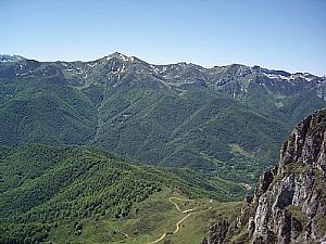 Sierra Carielda desde el Joracn de la Miel (Cumbre Abenas): foto cedida por Jos A. Castro Busto