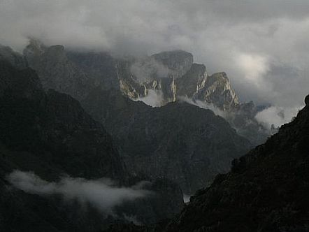 Torre del Medio (Macizo Central)