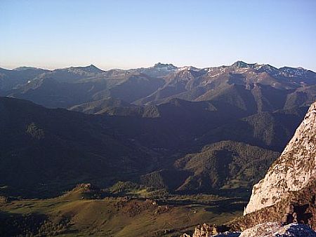 Valle de Camaleo desde el Pico del Corvo (foto: Jos A. Castro Busto)
